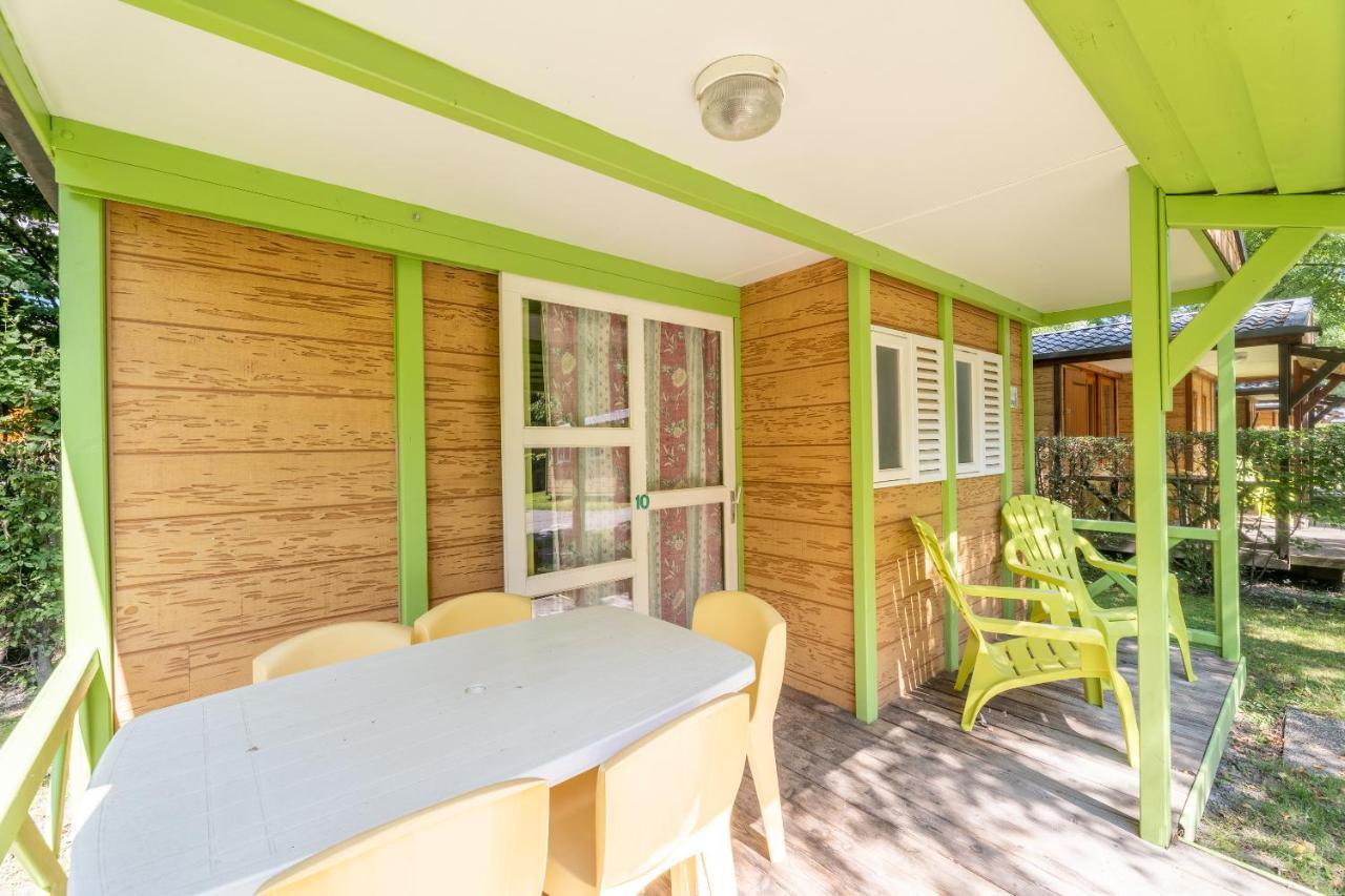 Camping Le Colporteur Hotel Le Bourg-dʼOisans Eksteriør billede
